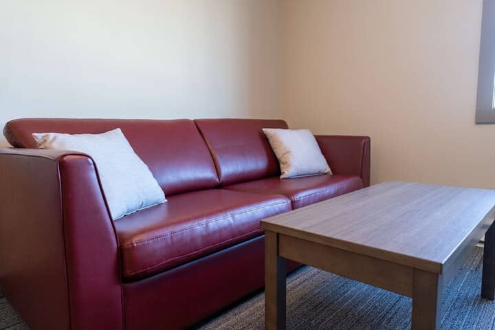 Room 20 of 38